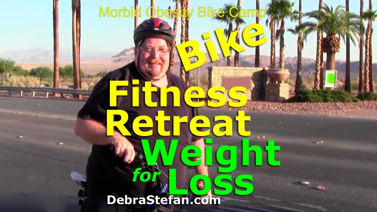 Man wearing a bike helmet at a bike fitness retreat for weight loss in Las Vegas, Nevada