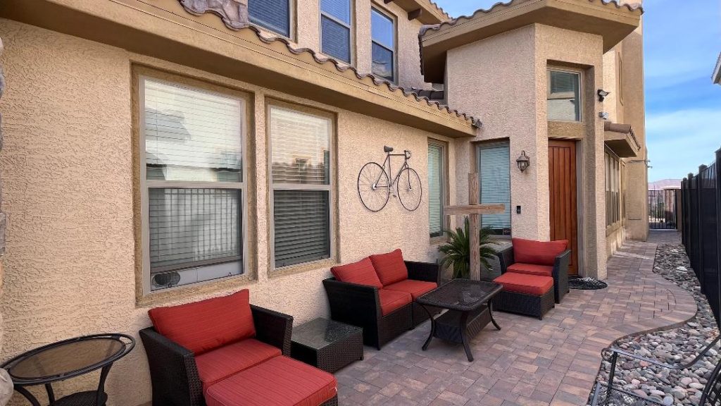 Christian Weight Loss Camp courtyard cross at Debra Stefan private residential fitness retreat